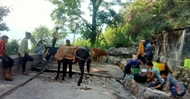 Rishikesh के गाँव में पानी की कमी