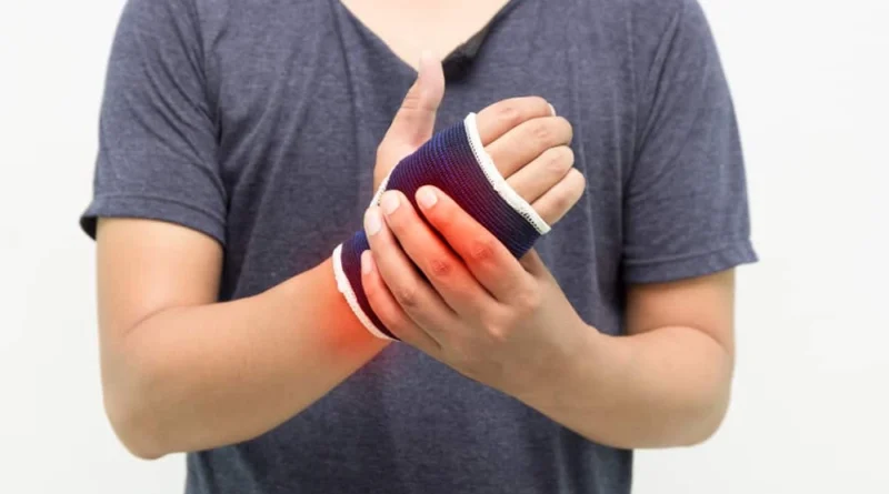 bone-cancer-hands-feet-swelling-symptoms