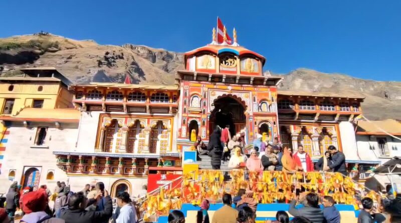 Badrinath News: बद्रीनाथ धाम में चोरी का मामला गरमाया